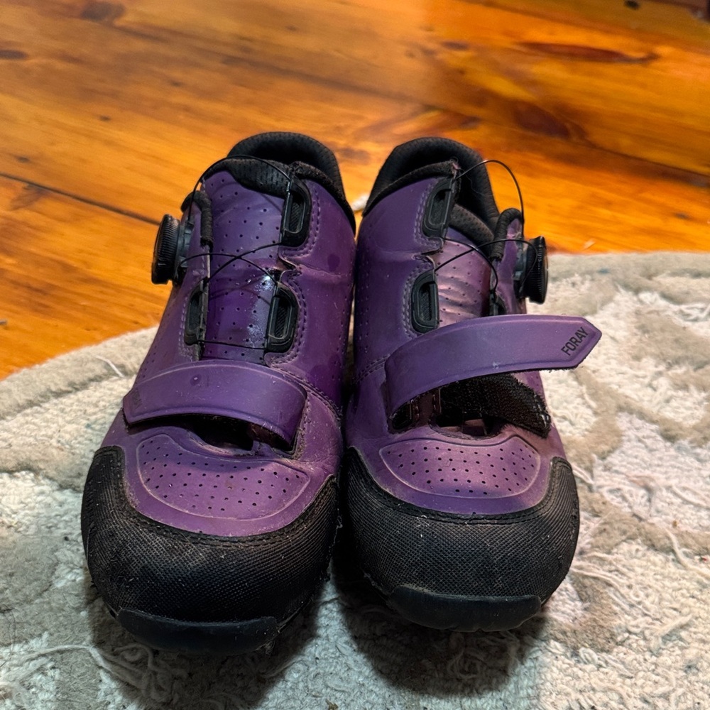 Bontrager Foray Clipless Cycling shoes
